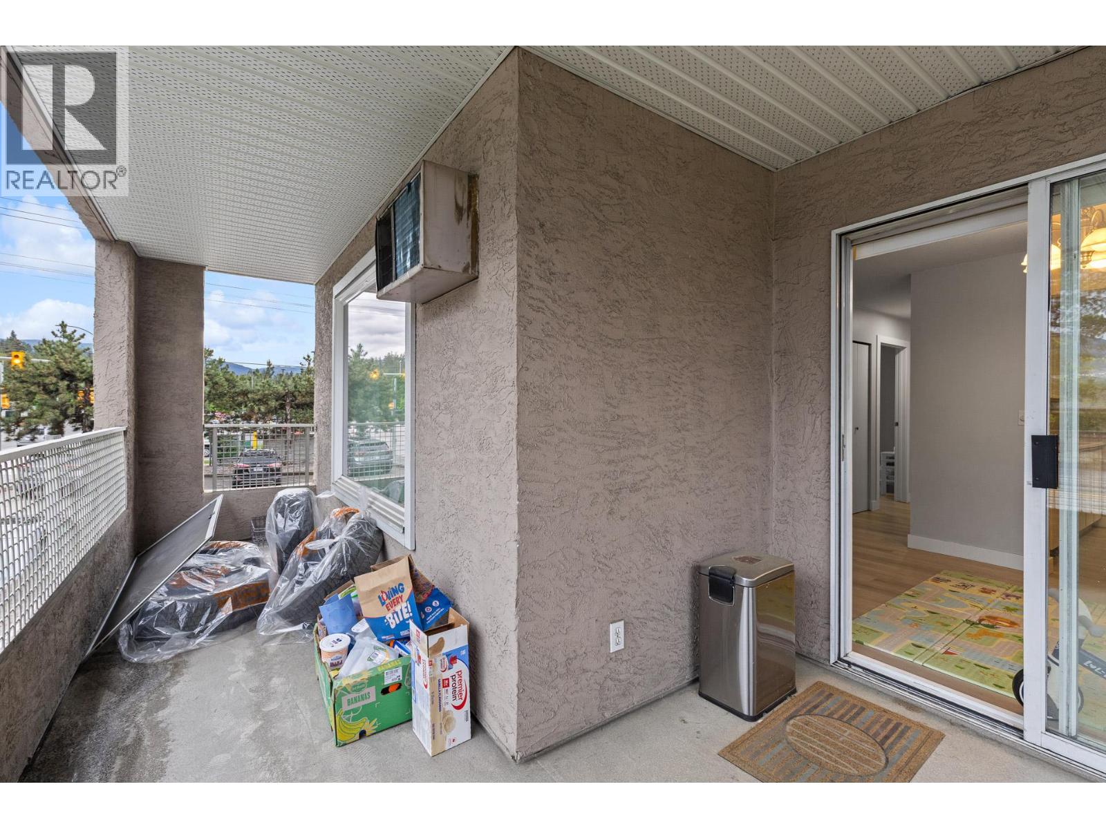 2025 Baron Road Unit# 206