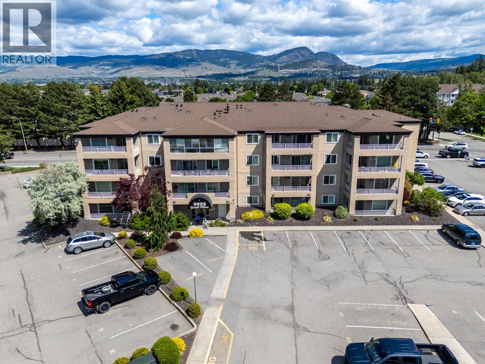 2025 Baron Road Unit# 206