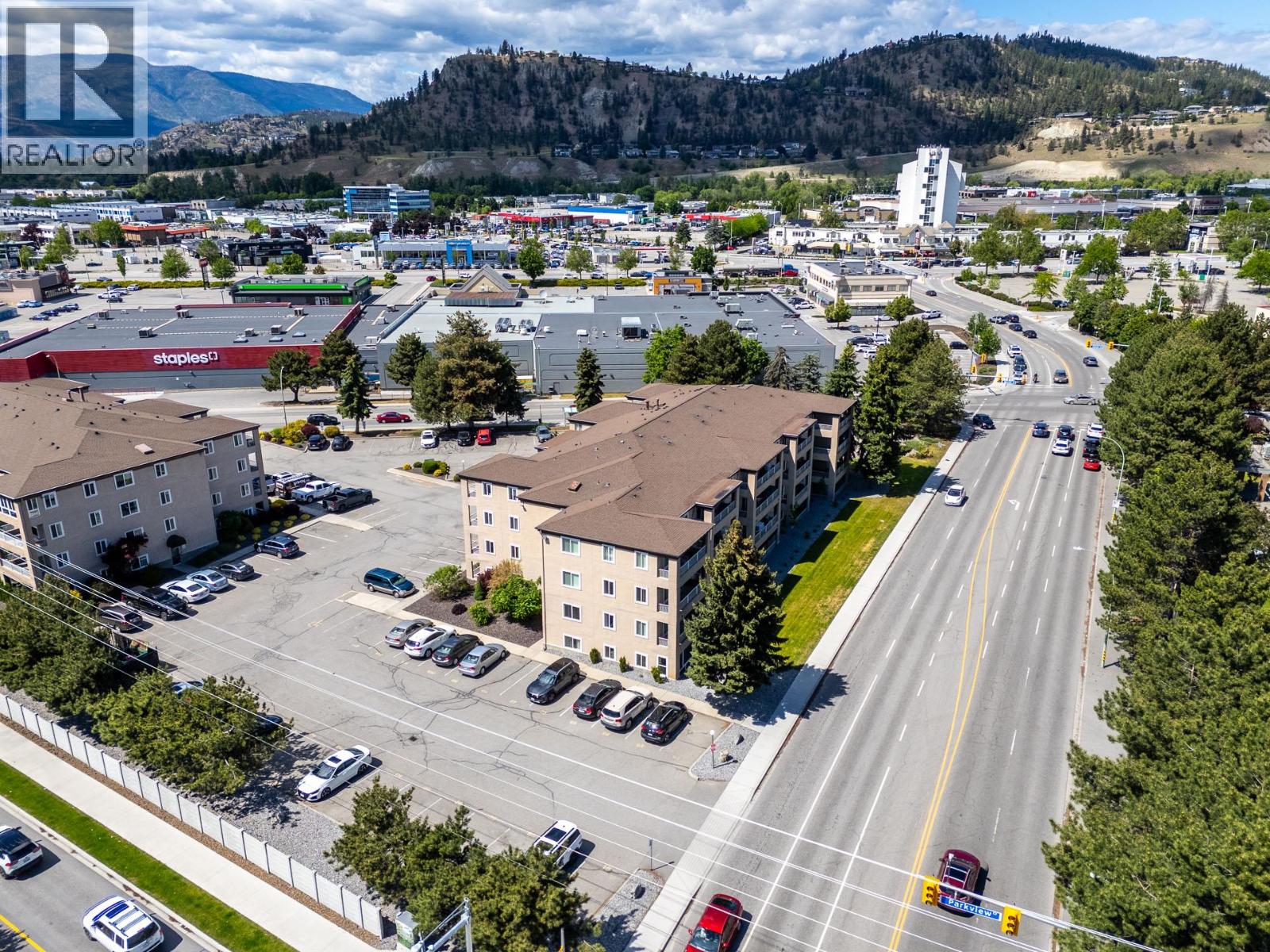 2025 Baron Road Unit# 206