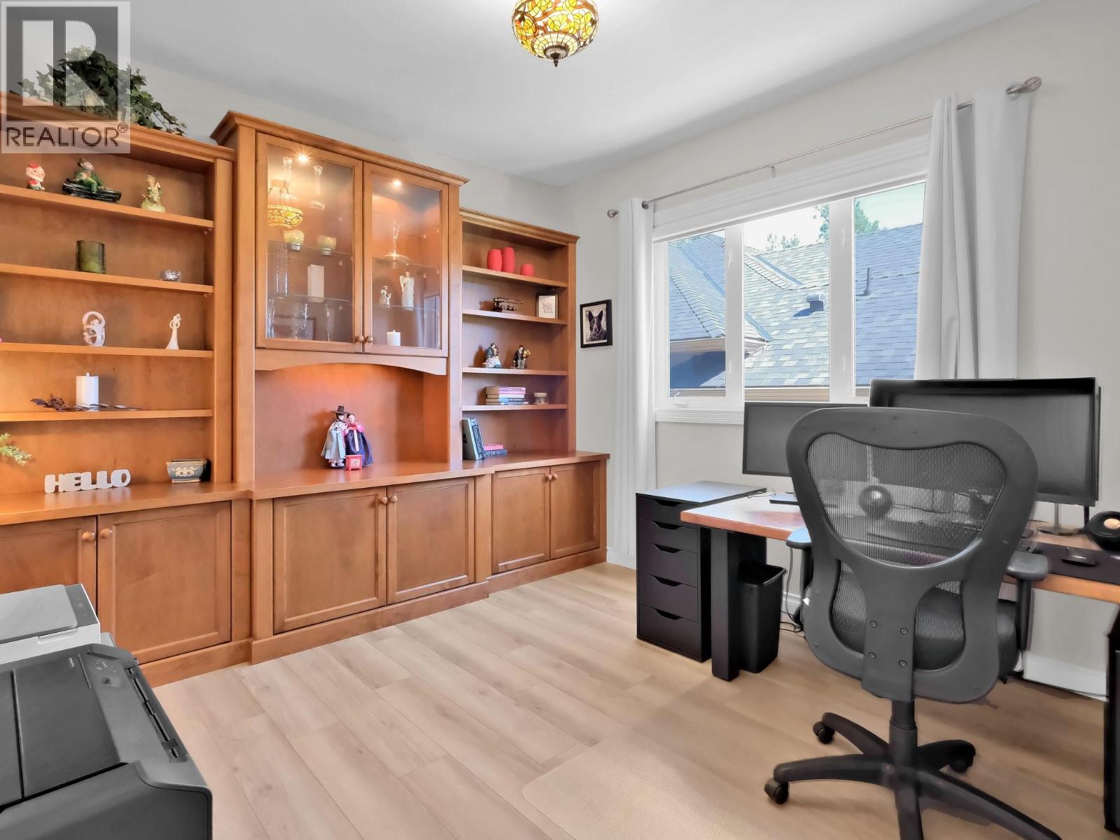 4432 Gallaghers Forest S