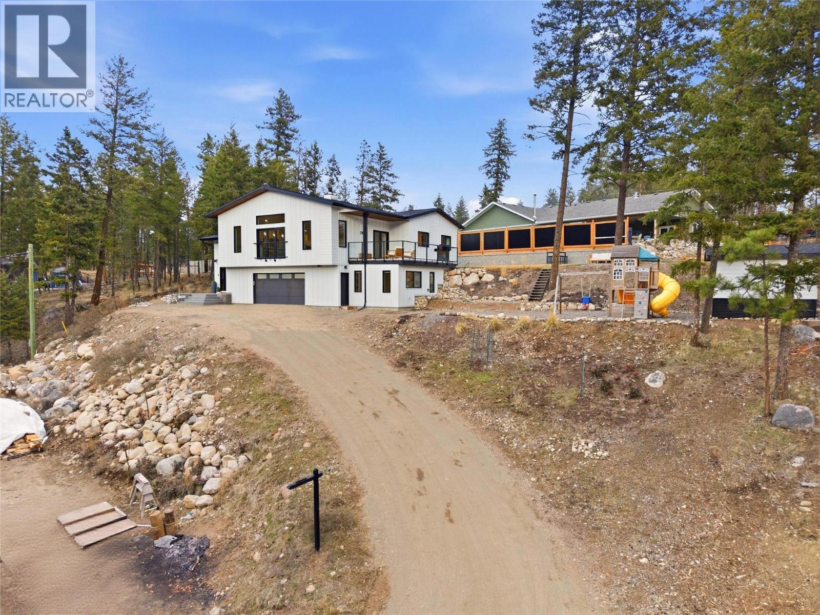 7111 Dunwaters Road