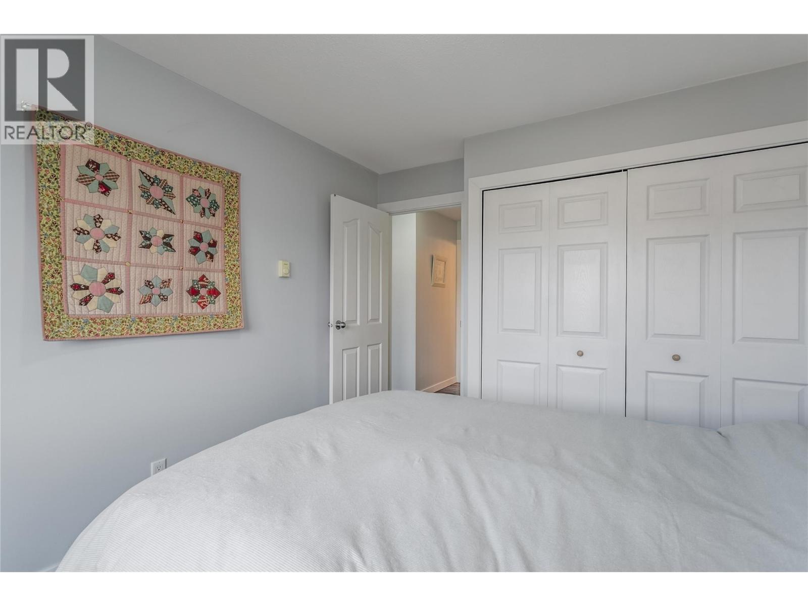 3160 De Montreuil Court Unit# 411