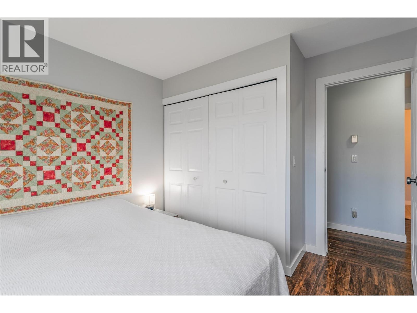 3160 De Montreuil Court Unit# 411