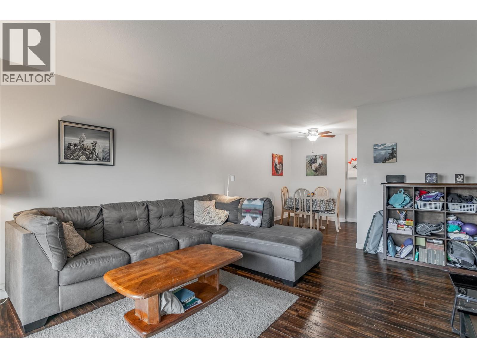 3160 De Montreuil Court Unit# 411