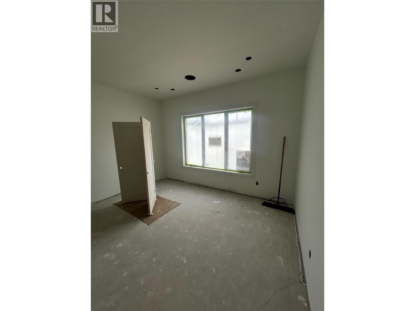 237 Turnberry Street