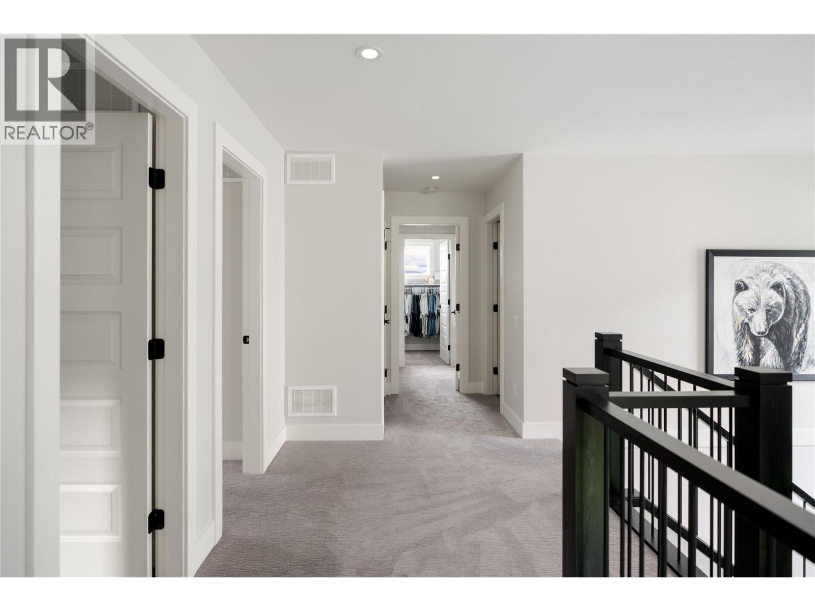 4315 Ladd Court