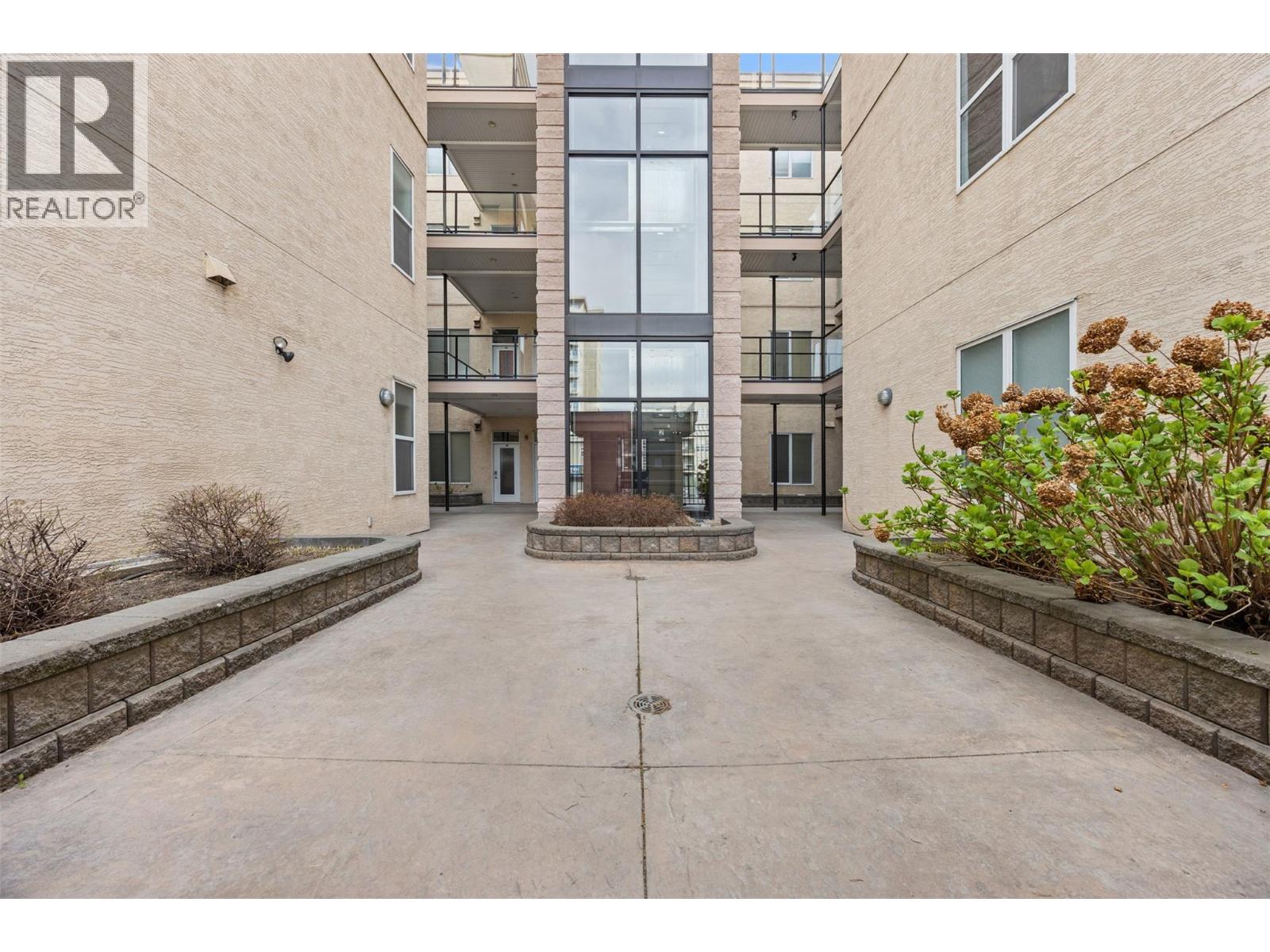 1327 St.Paul Street Unit# 111