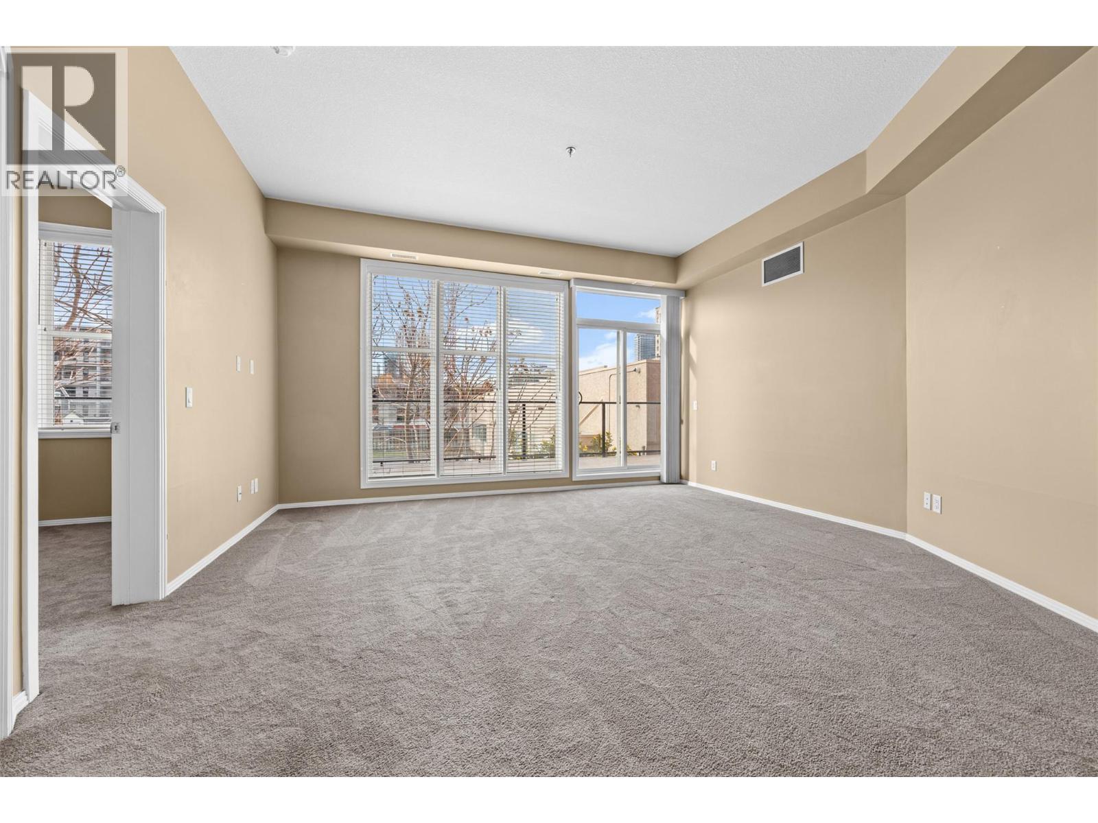 1327 St.Paul Street Unit# 111
