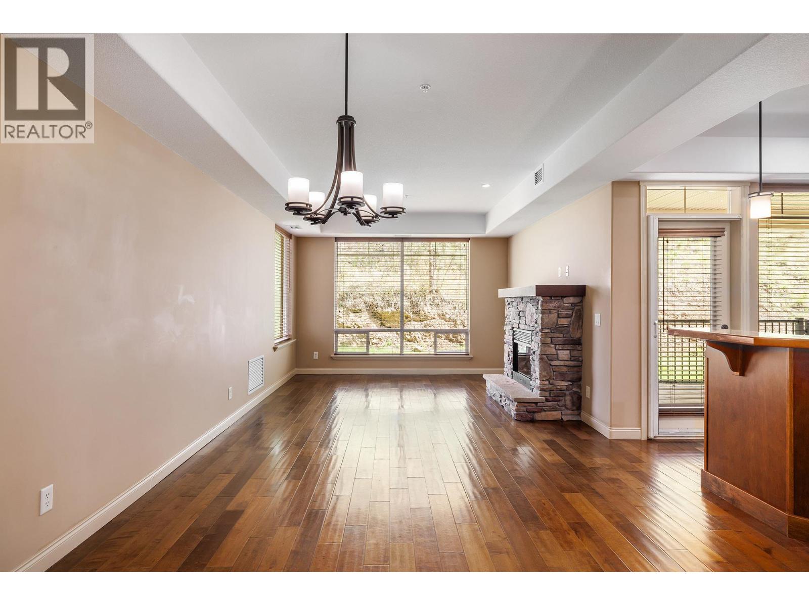 2770 Auburn Road Unit# 109