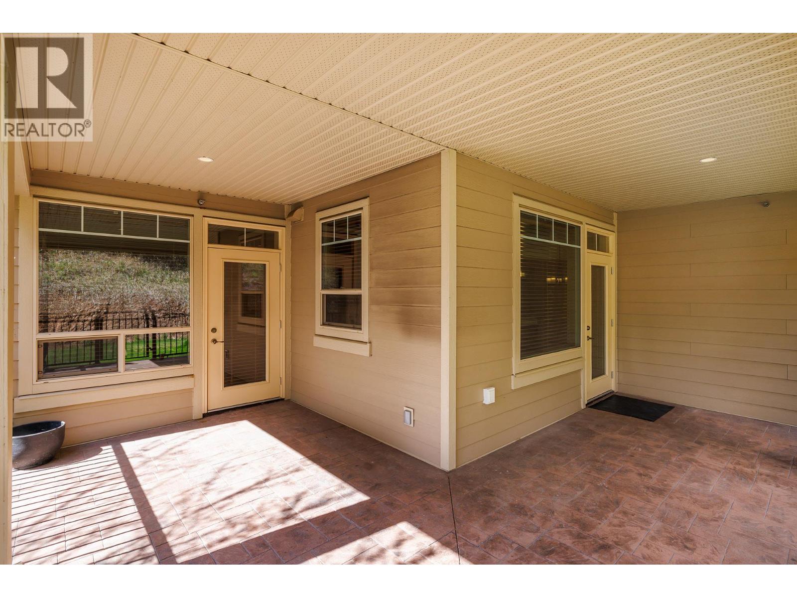 2770 Auburn Road Unit# 109