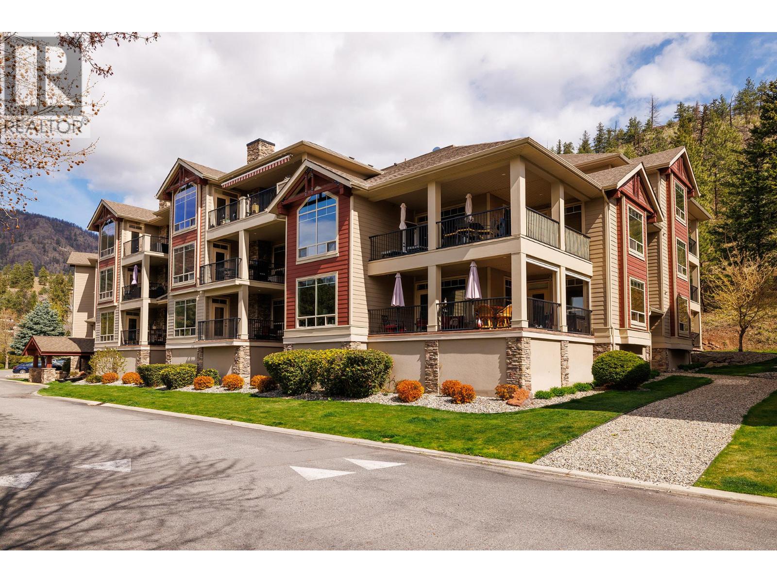 2770 Auburn Road Unit# 109