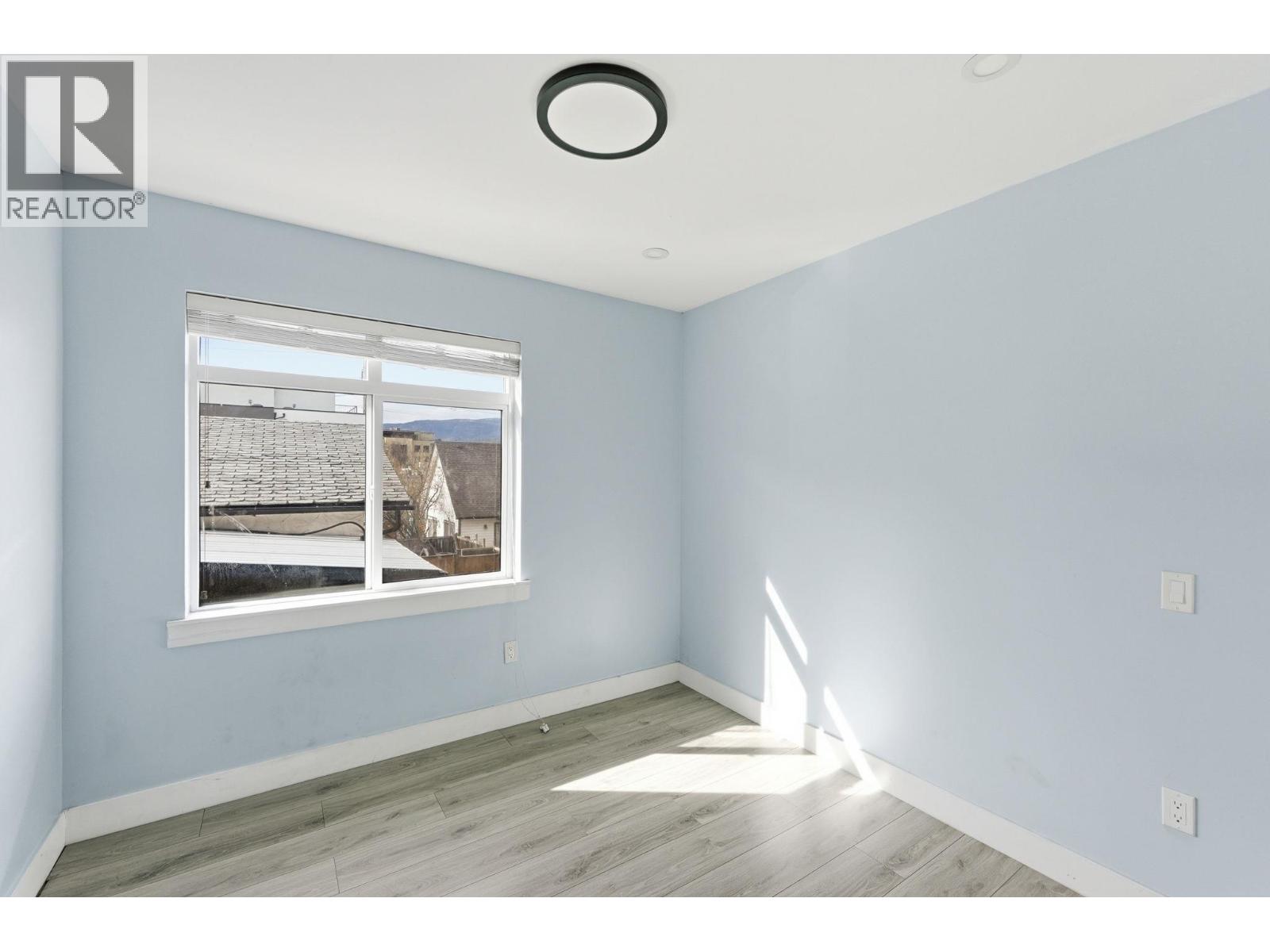 722 Coopland Crescent Unit# 1