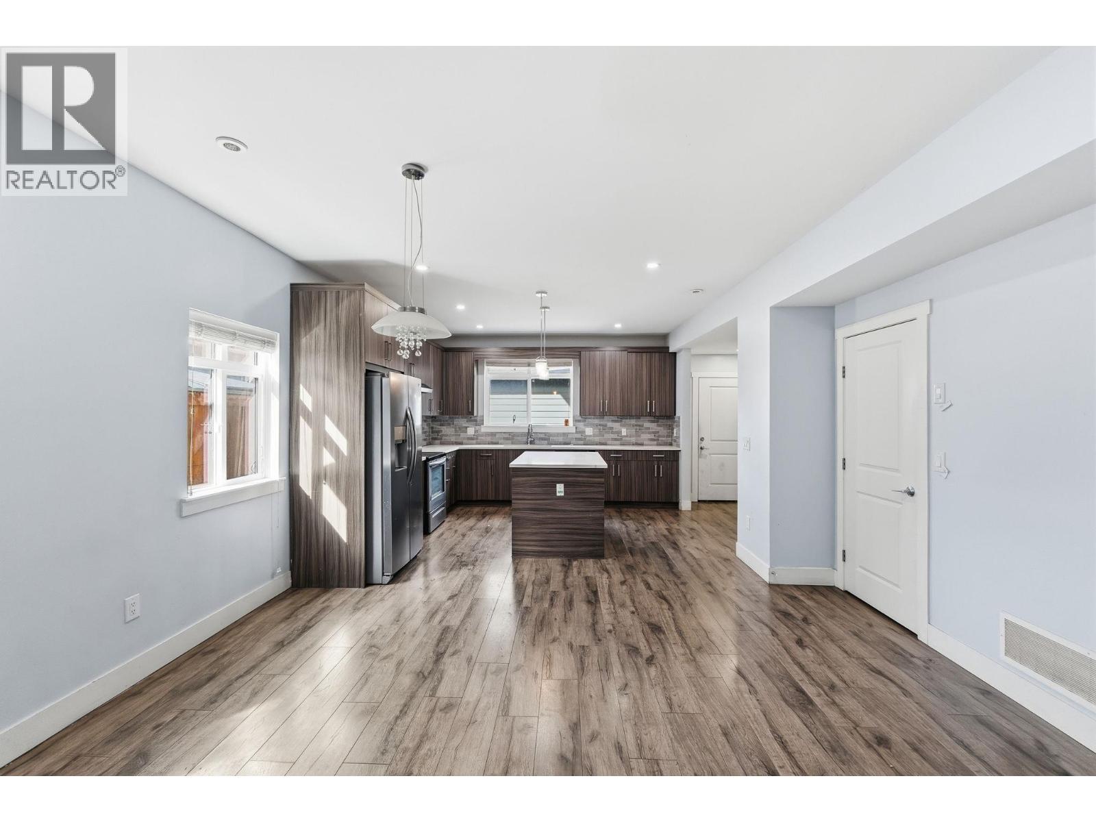 722 Coopland Crescent Unit# 1