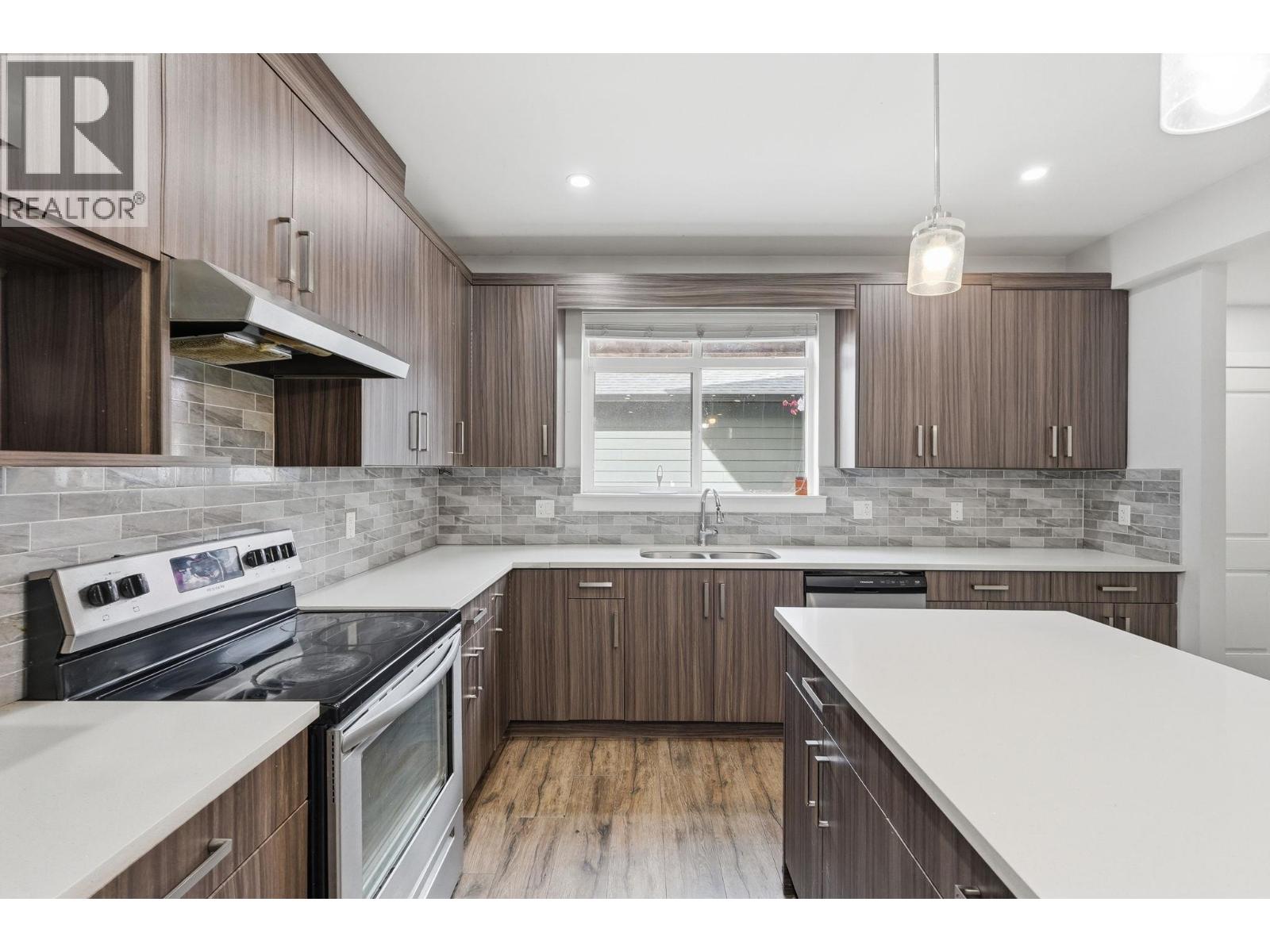 722 Coopland Crescent Unit# 1