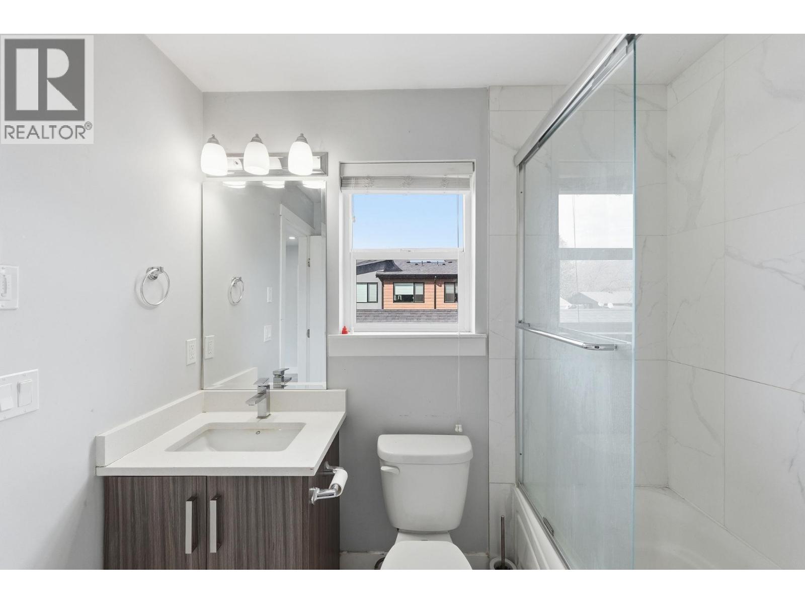 722 Coopland Crescent Unit# 1