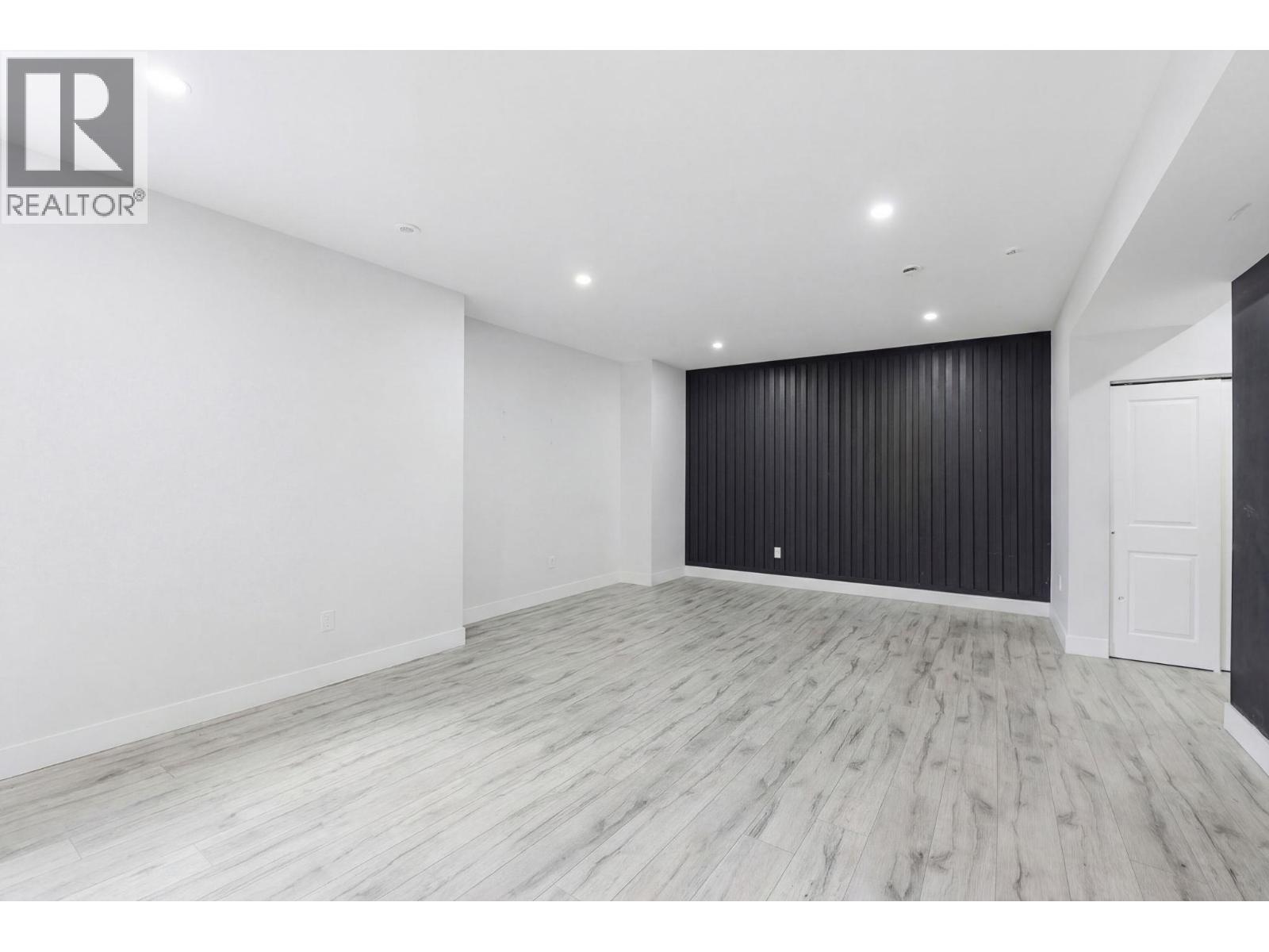 722 Coopland Crescent Unit# 2
