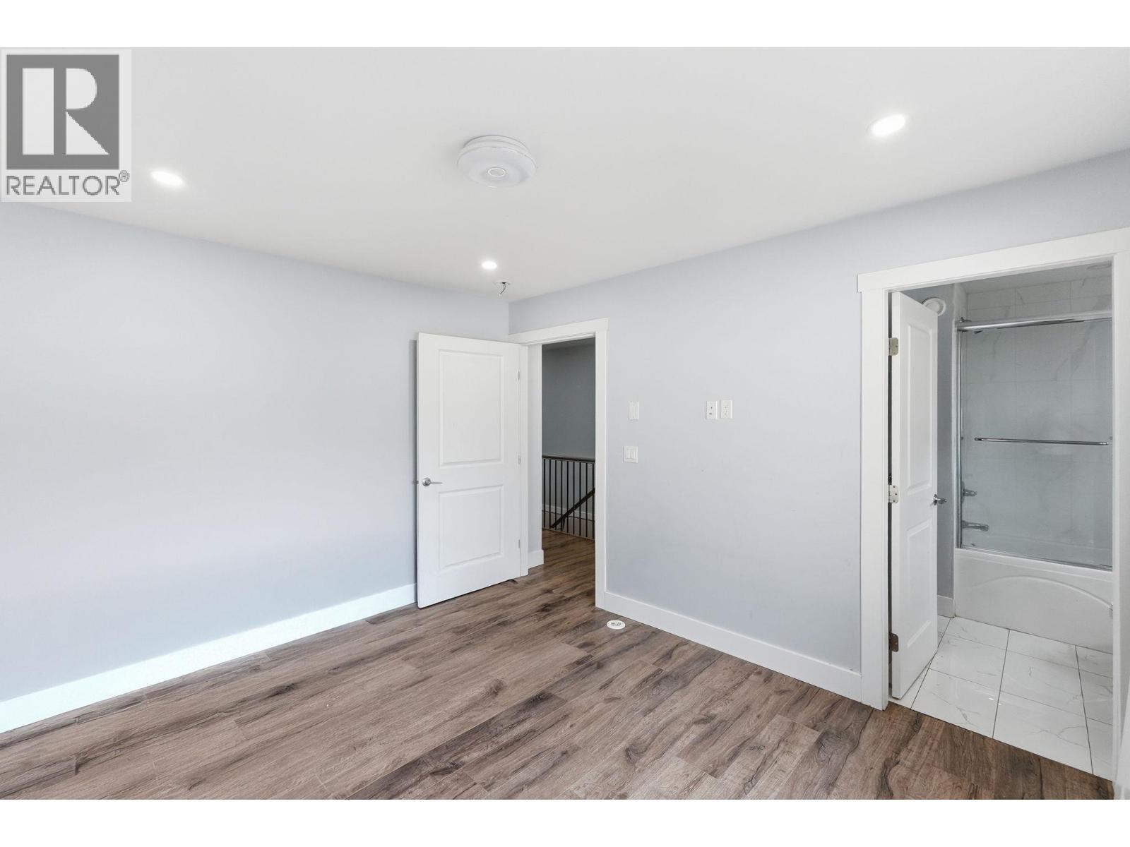 722 Coopland Crescent Unit# 2