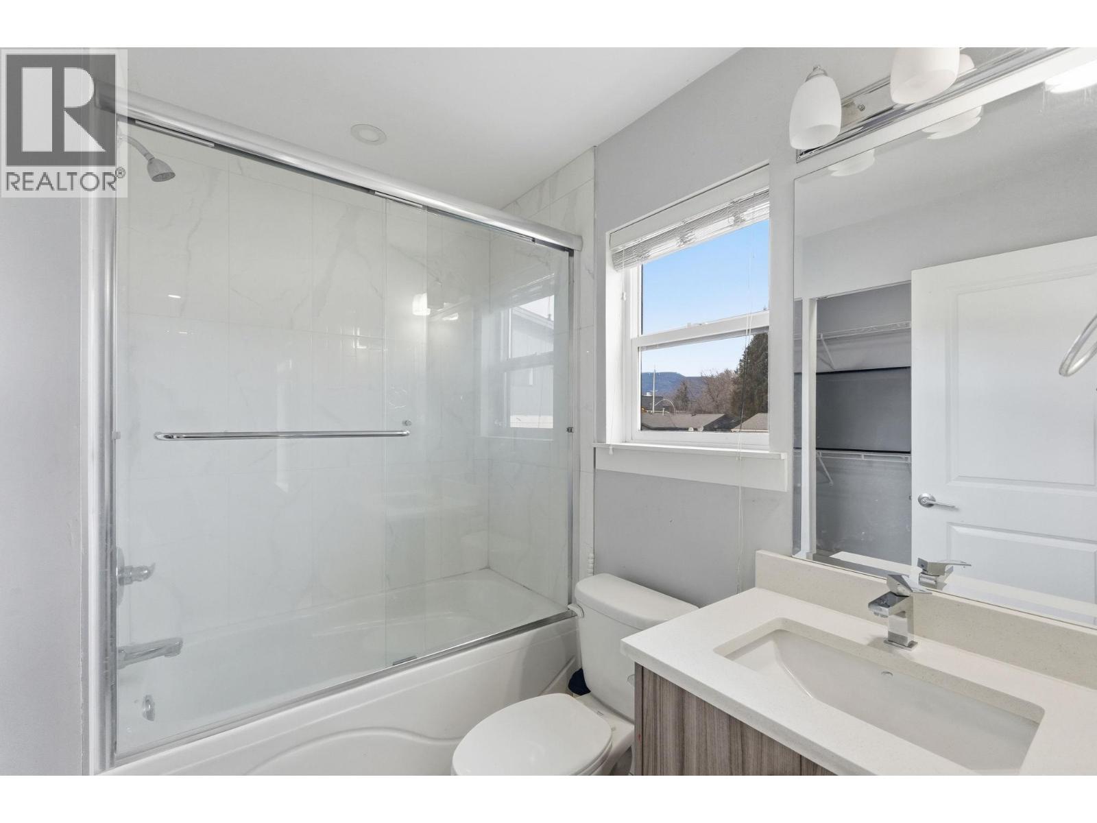722 Coopland Crescent Unit# 2
