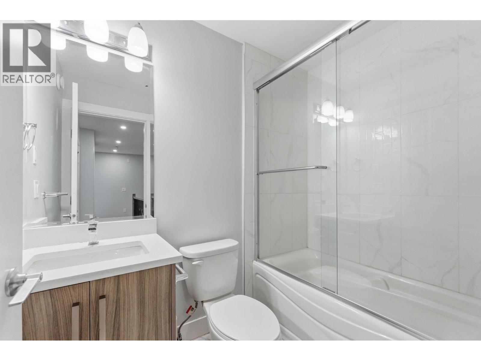 722 Coopland Crescent Unit# 2
