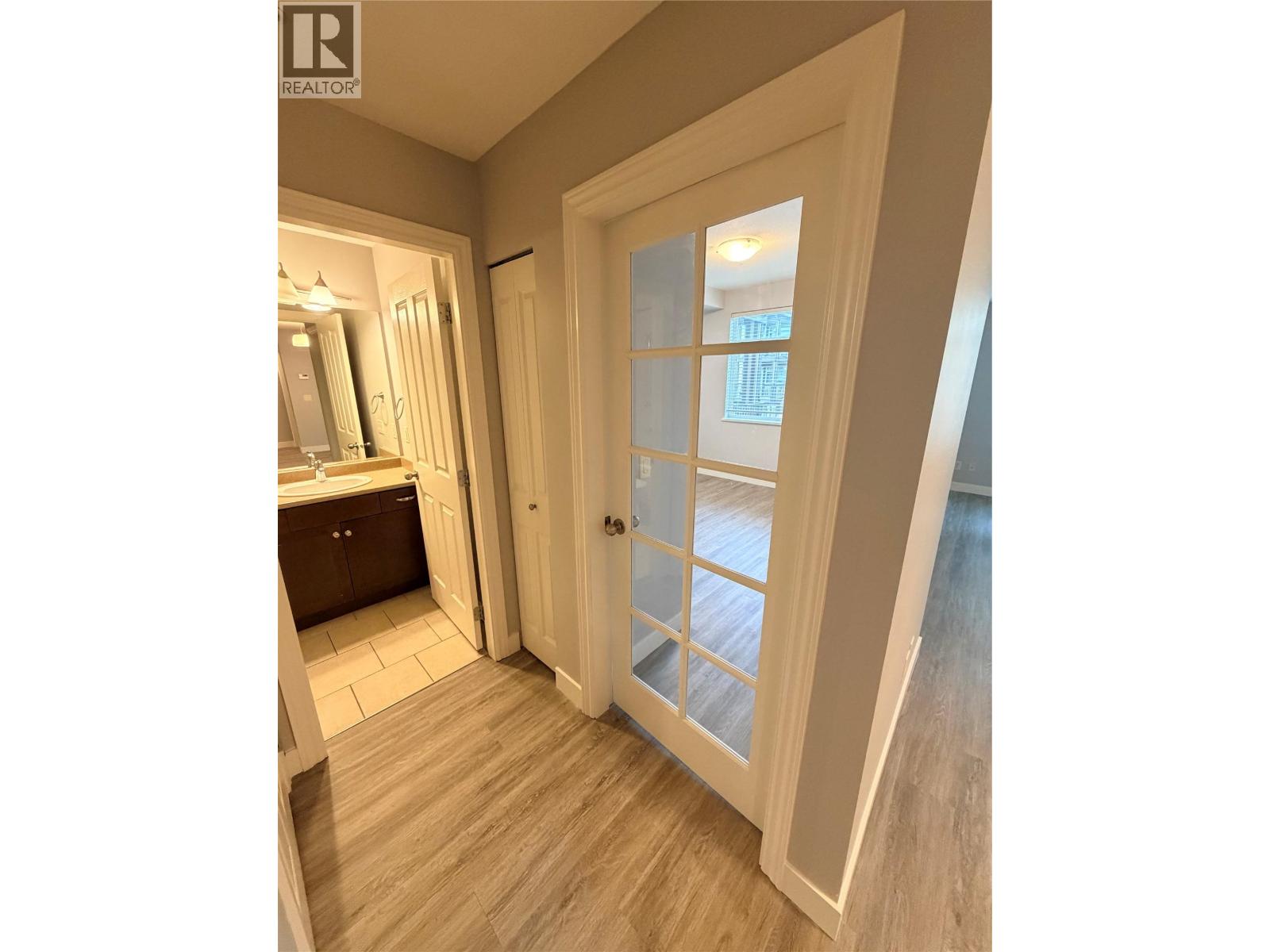 3833 Brown Road Unit# 1211