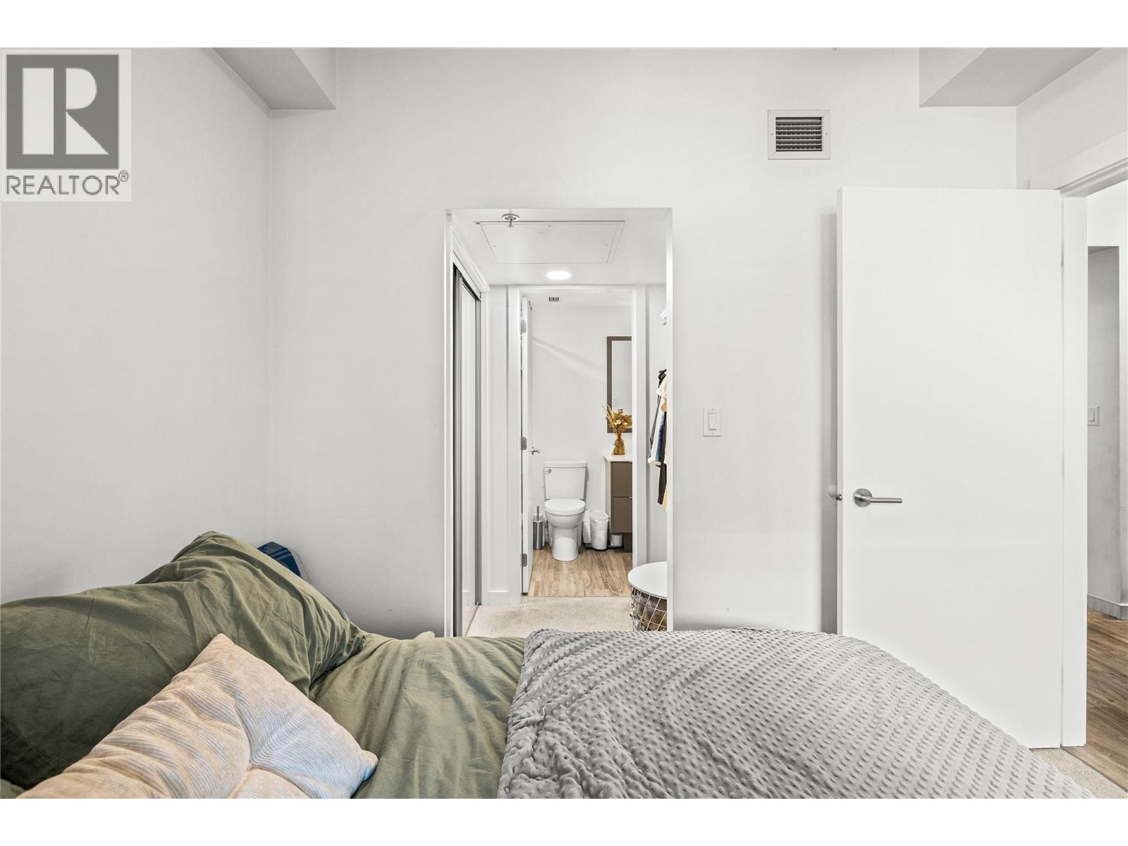 1775 Chapman Place Unit# 116