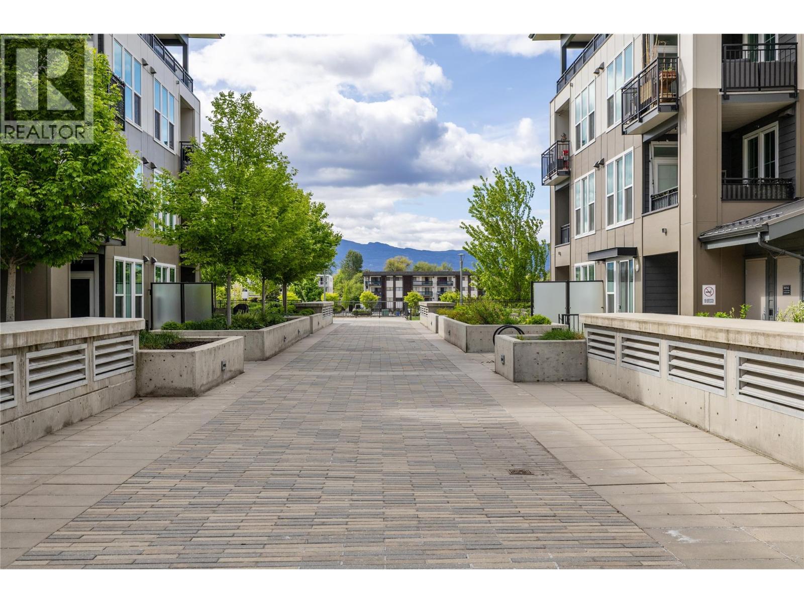 1775 Chapman Place Unit# 116