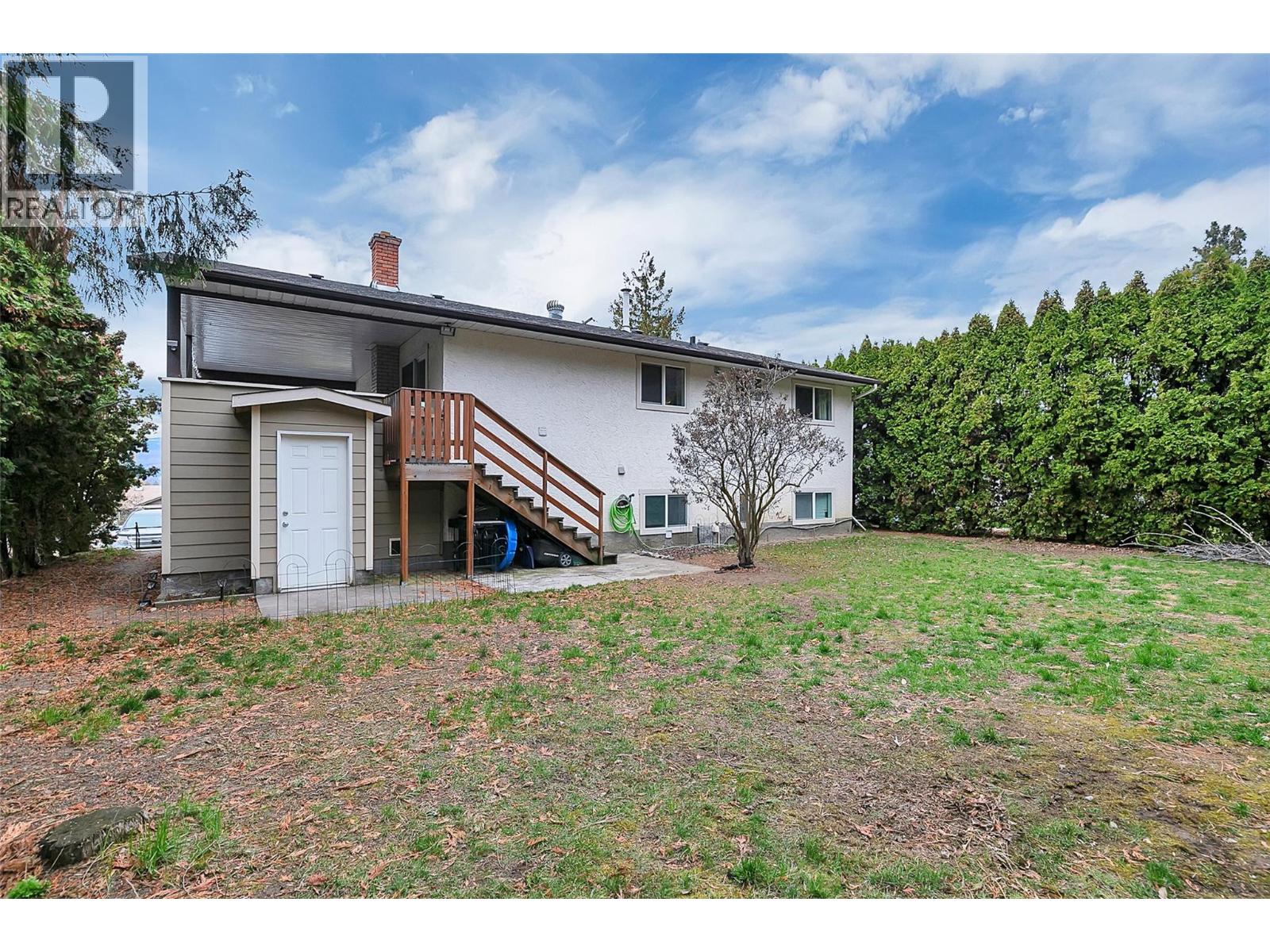 805 Camelia Road