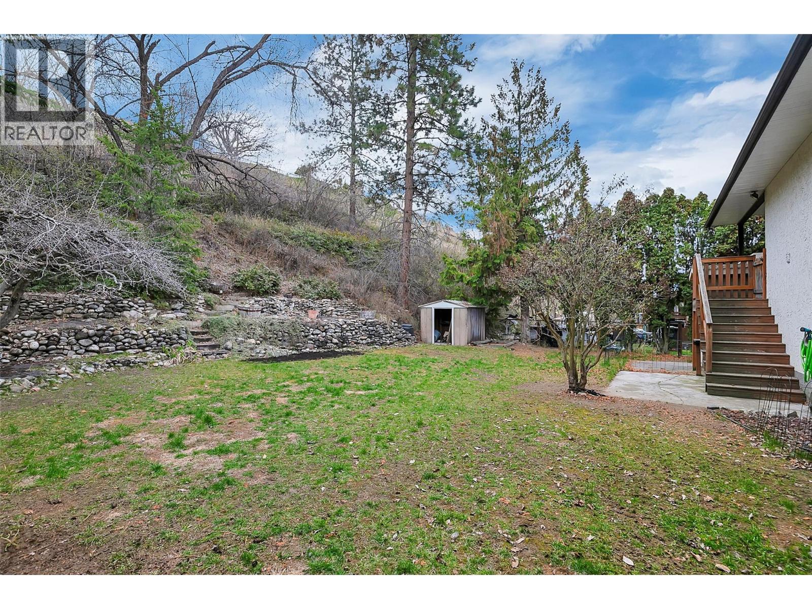 805 Camelia Road