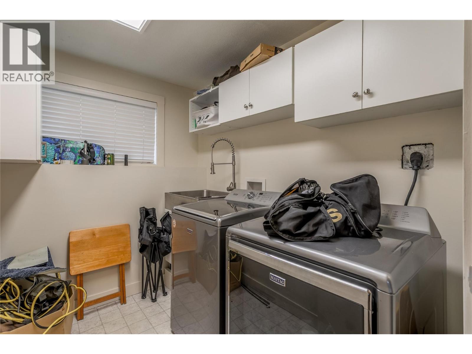 1105 Cactus Road