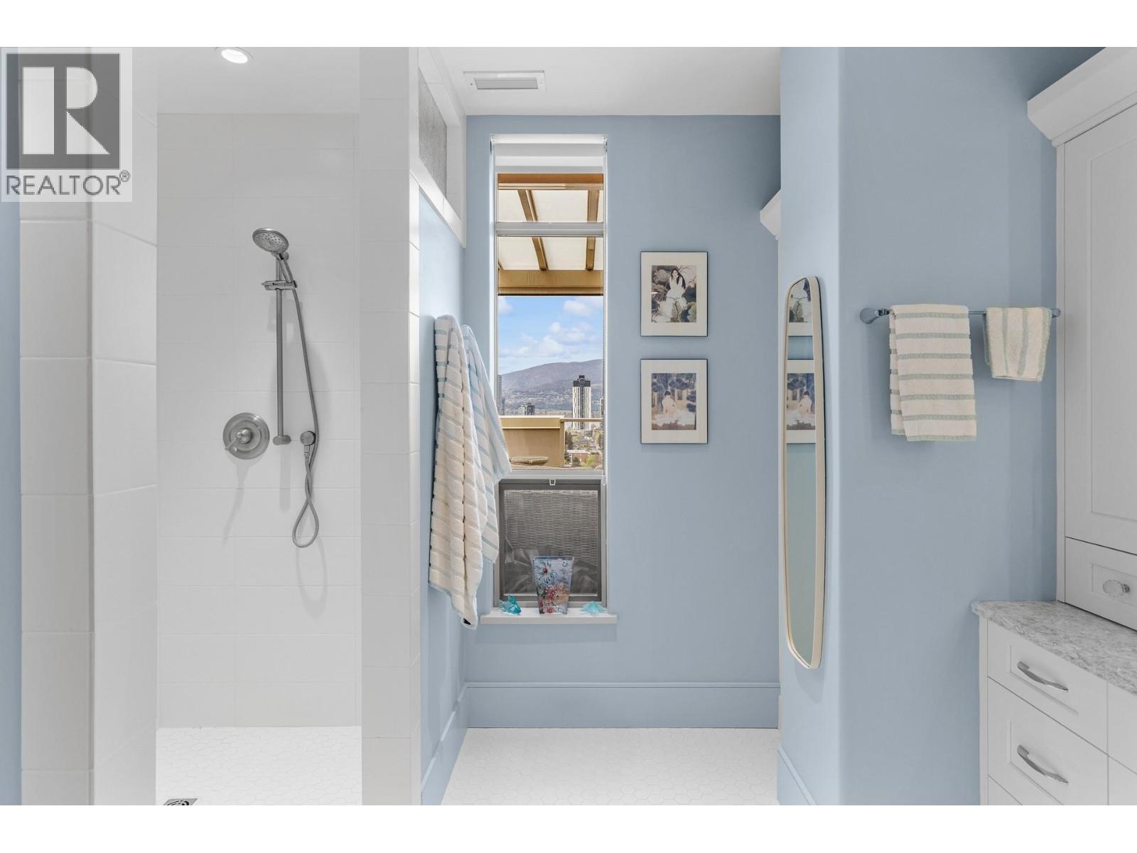 1160 Bernard Avenue Unit# 1603