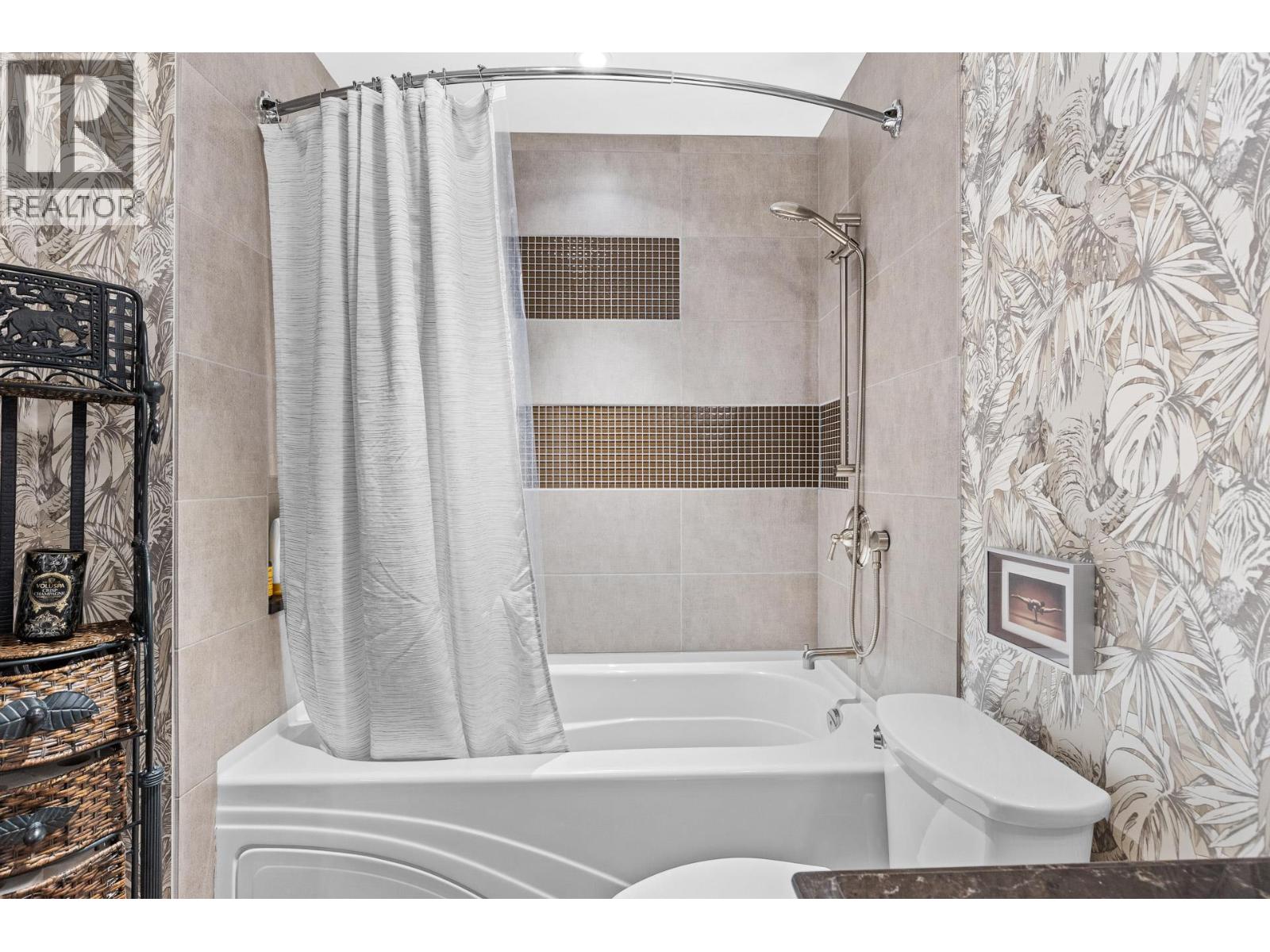 1160 Bernard Avenue Unit# 1603