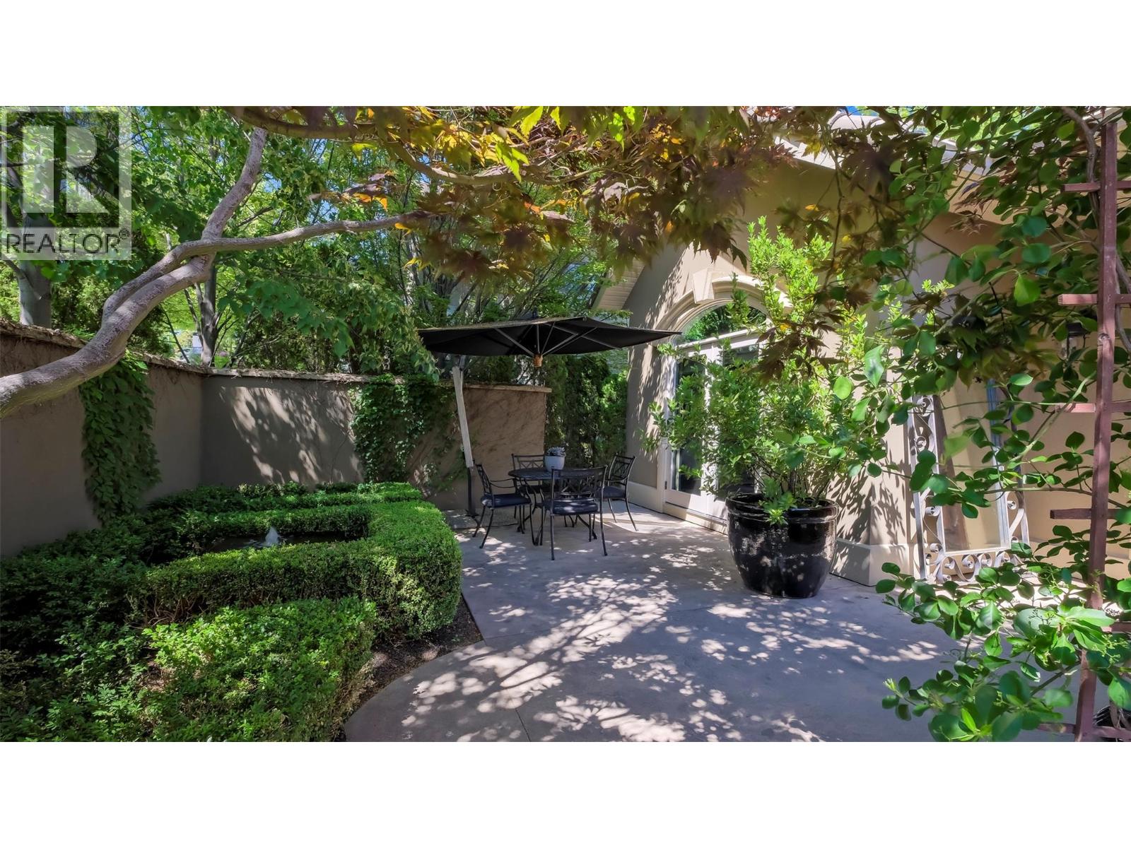 1749 Capistrano Drive