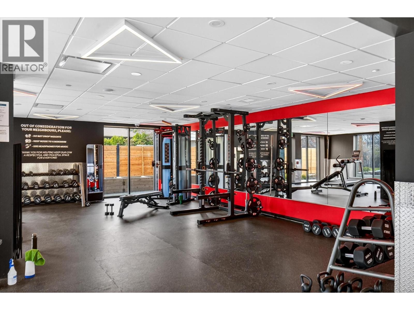 1274 Devonshire Avenue Unit# 440
