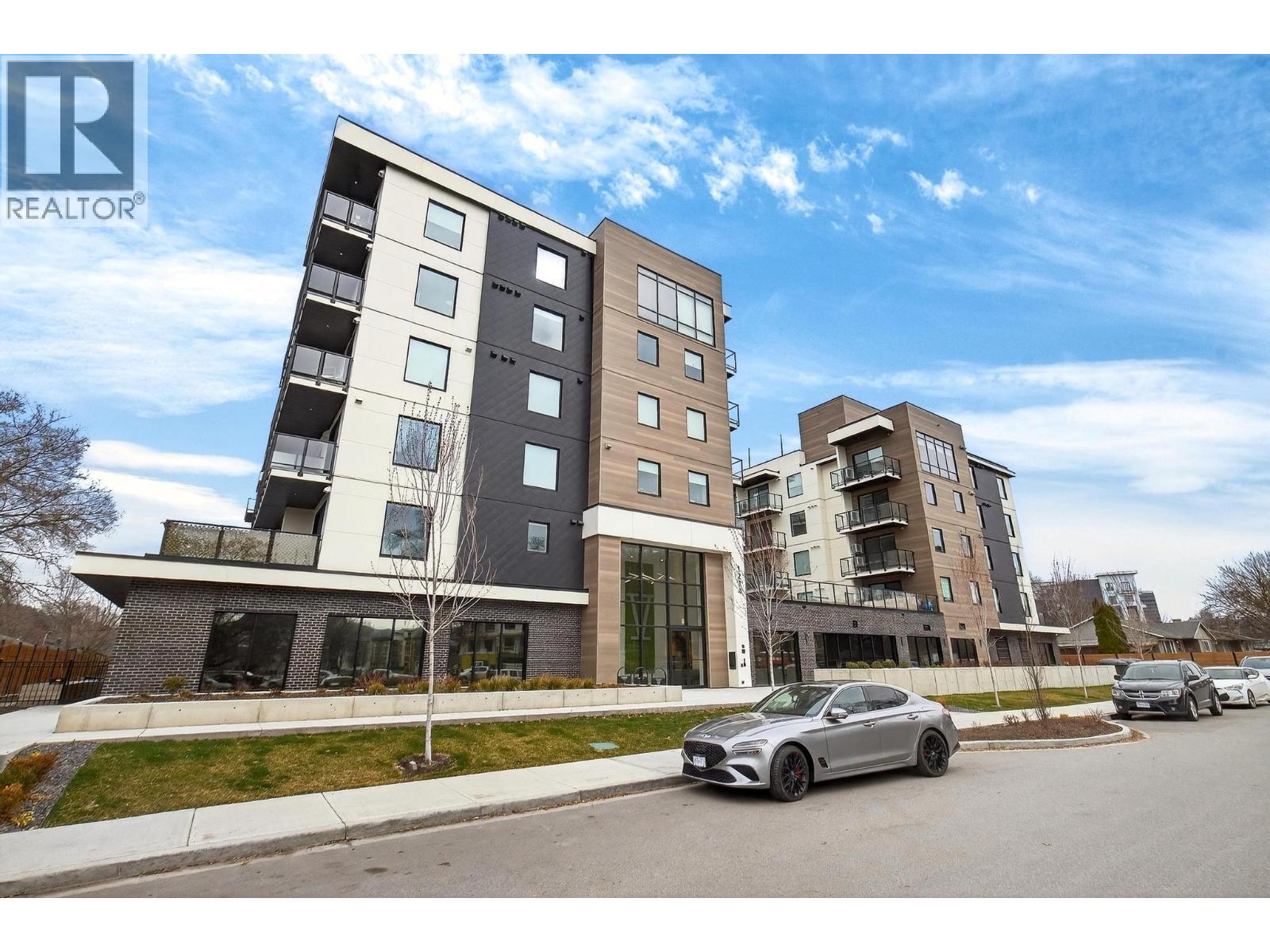 1274 Devonshire Avenue Unit# 440