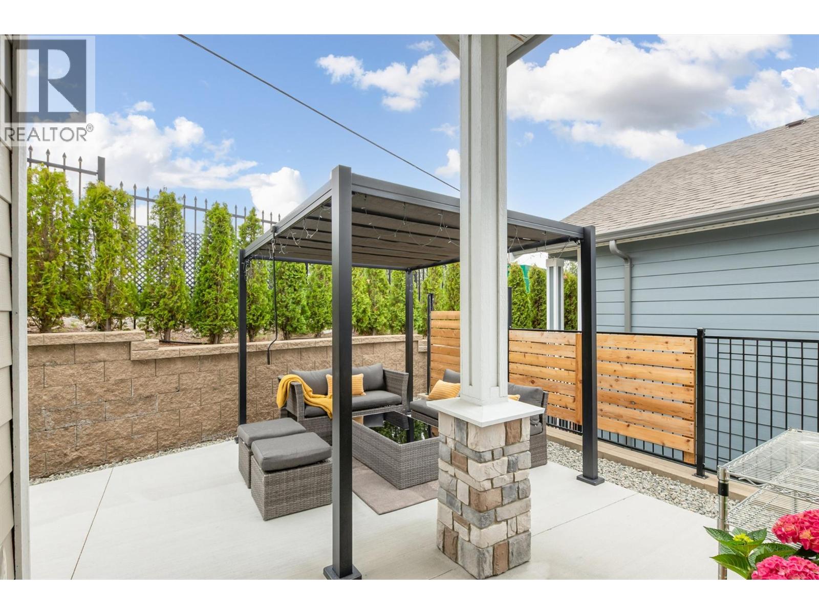 3405 Ironwood Drive