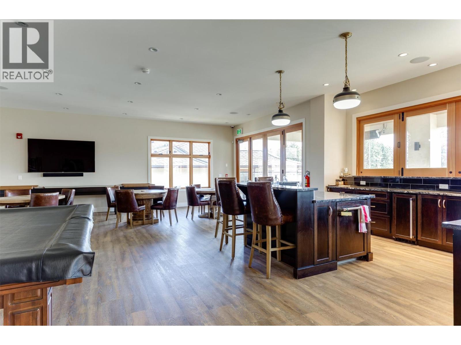 3405 Ironwood Drive