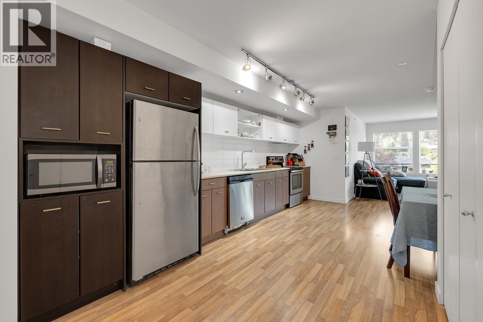 547 Yates Road Unit# 405