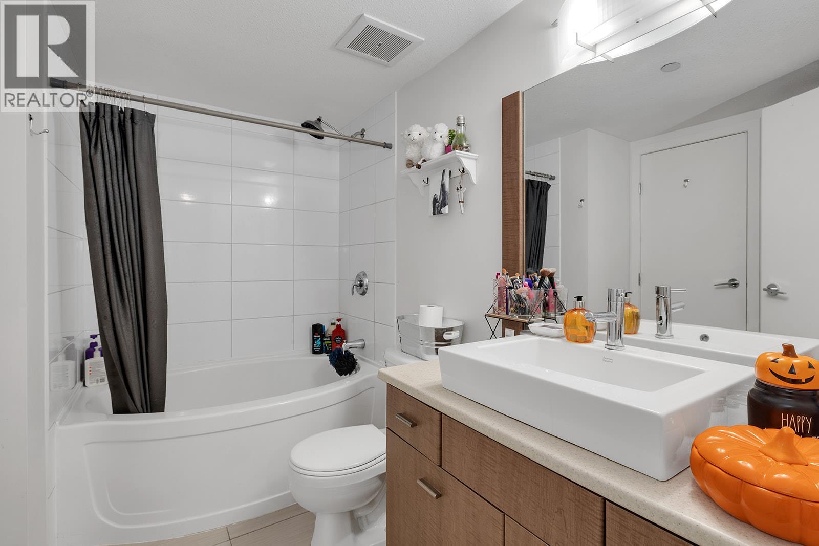 547 Yates Road Unit# 405