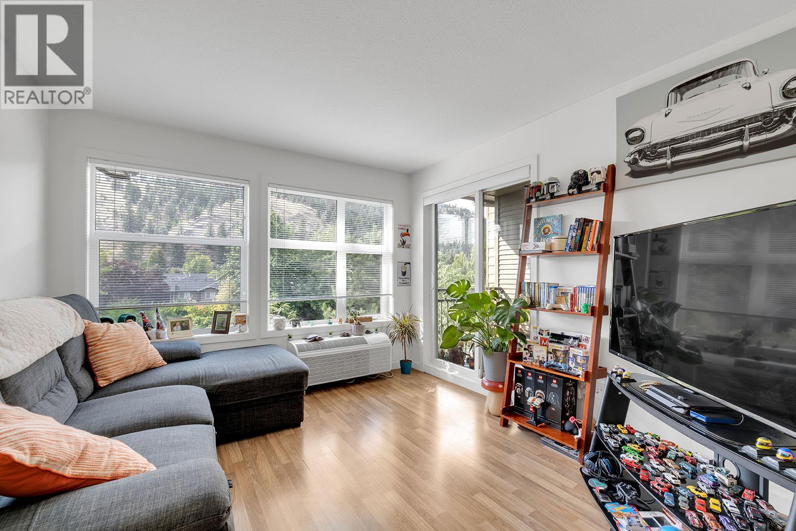 547 Yates Road Unit# 405