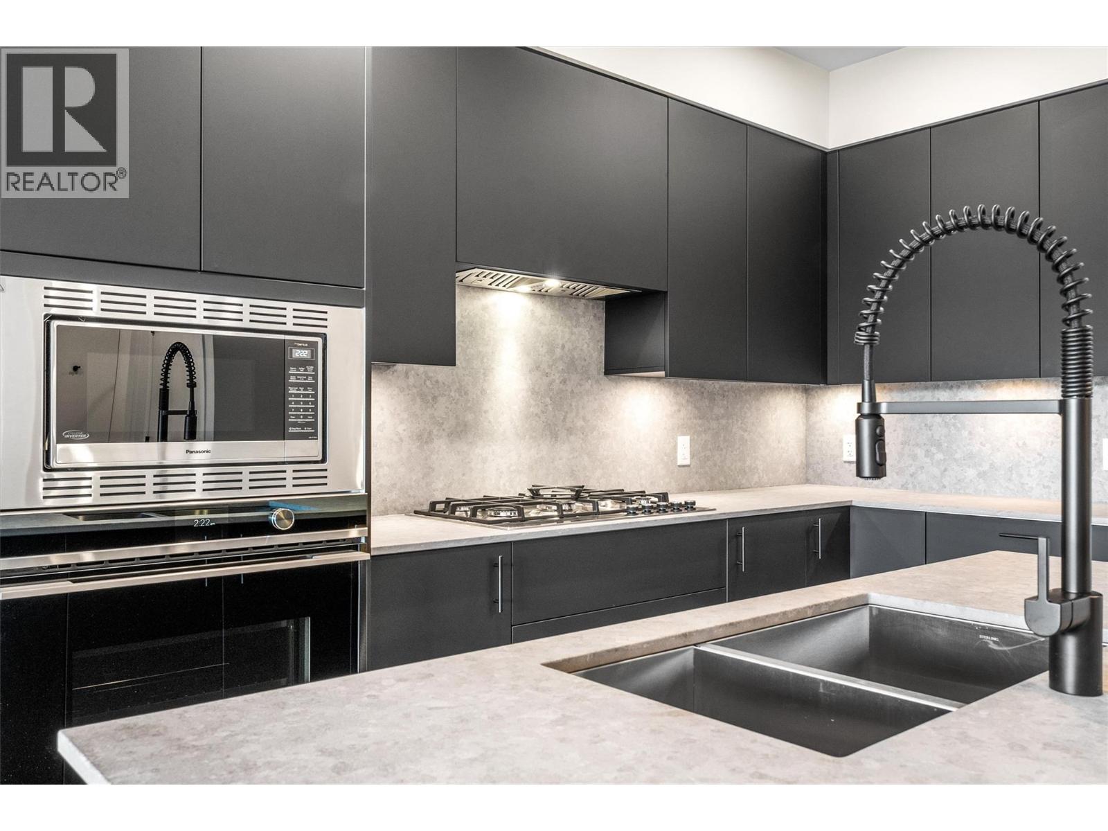 9654 Benchland Drive Unit# 407