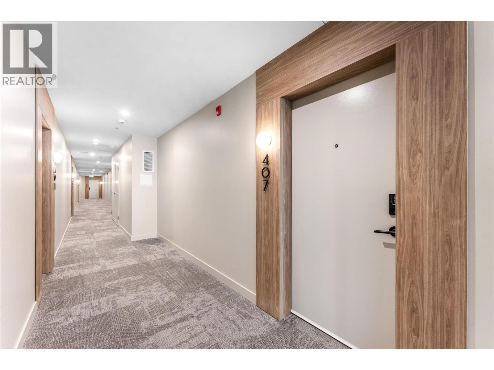 9654 Benchland Drive Unit# 407