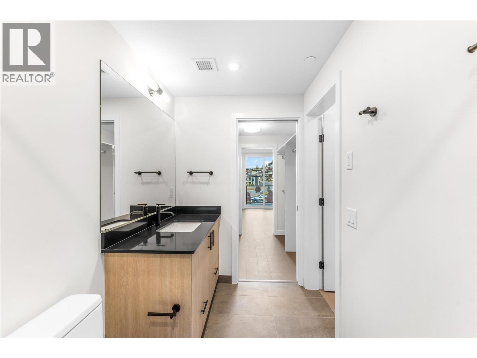 9654 Benchland Drive Unit# 407