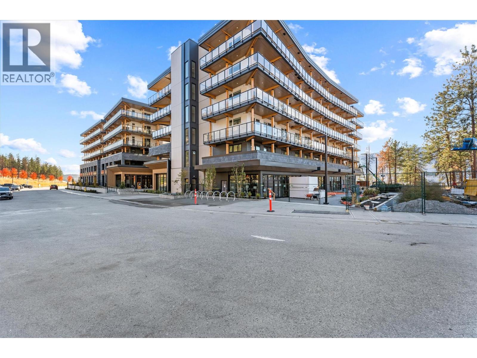 9654 Benchland Drive Unit# 407