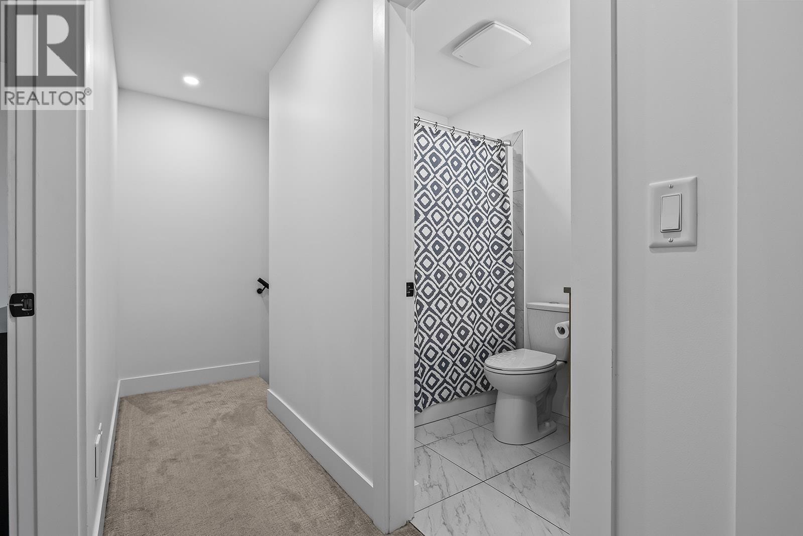 887 Morrison Avenue Unit# 4