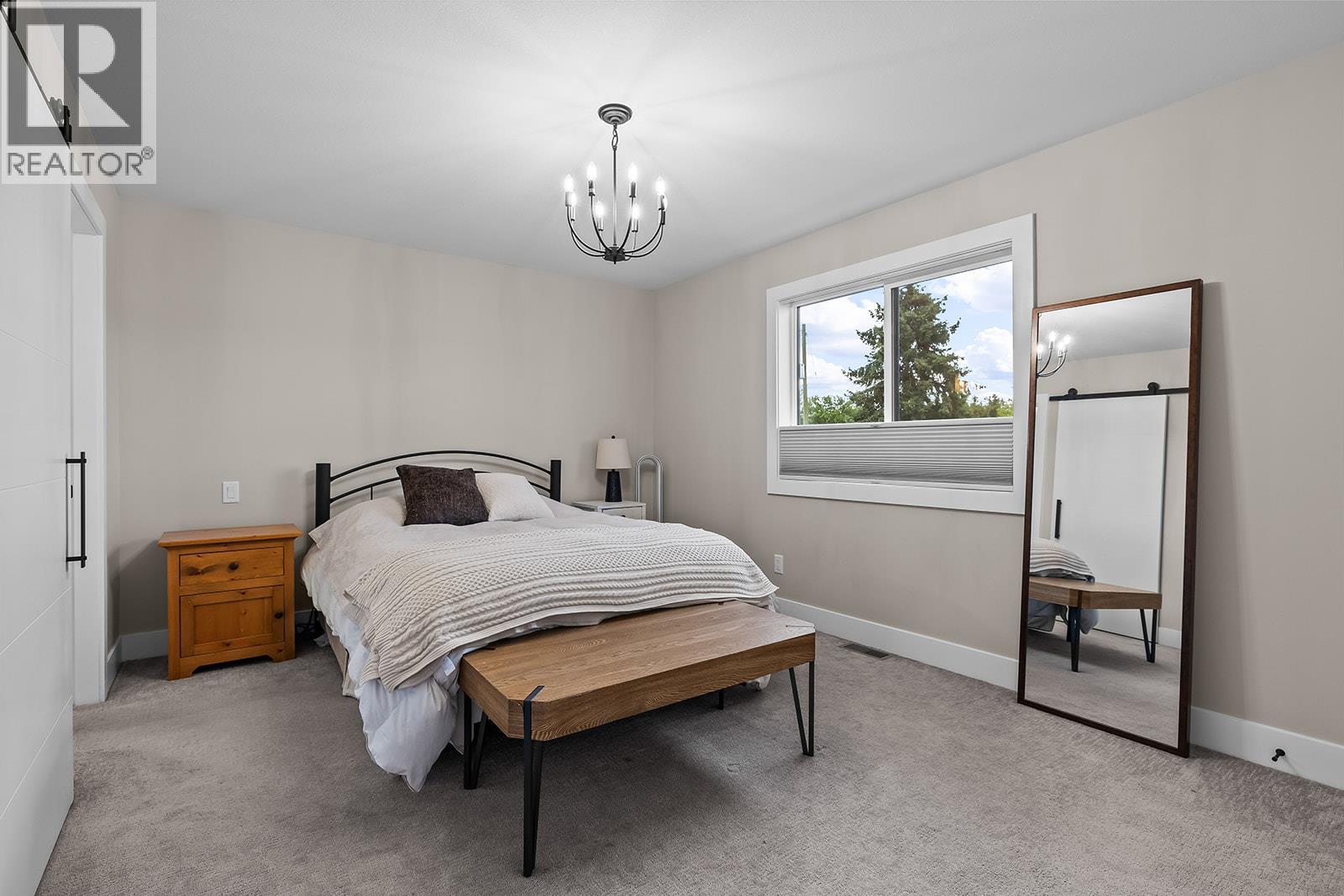 887 Morrison Avenue Unit# 4