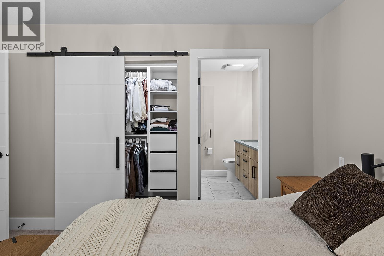 887 Morrison Avenue Unit# 4