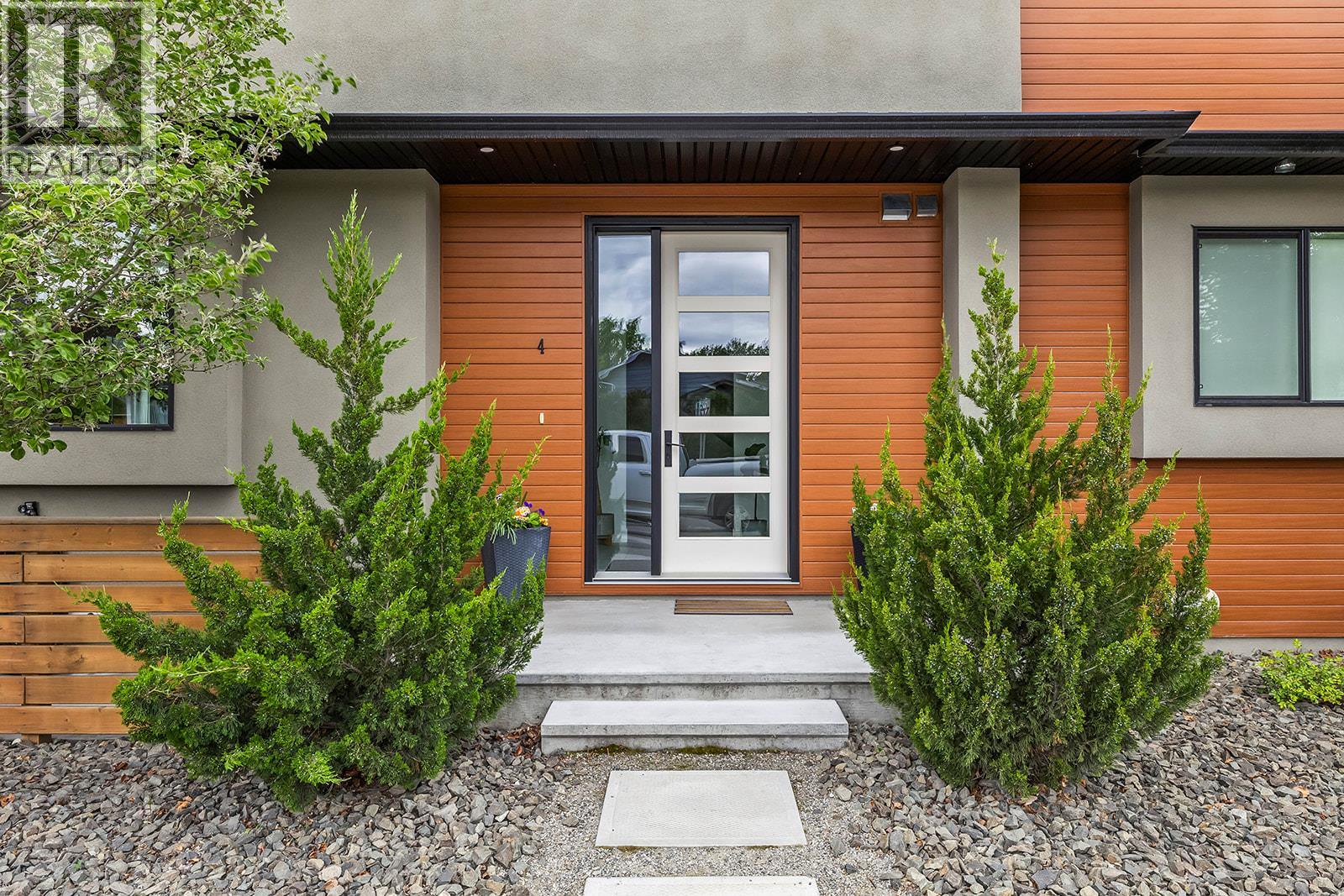 887 Morrison Avenue Unit# 4