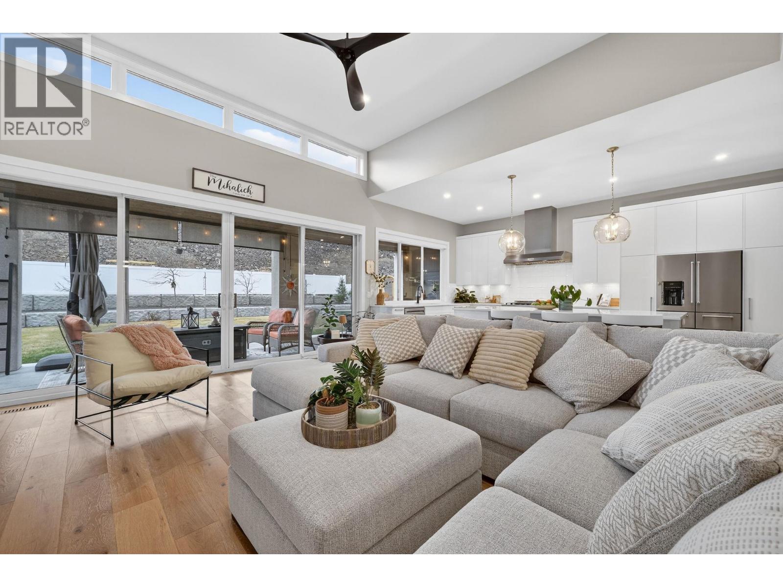 2759 Canyon Crest Drive