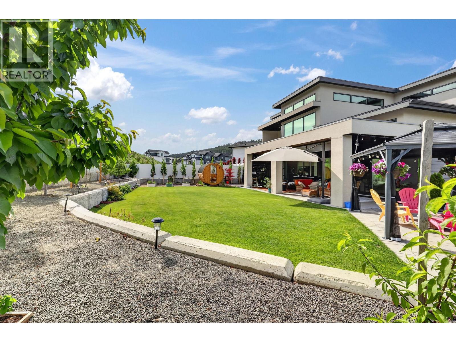 2759 Canyon Crest Drive