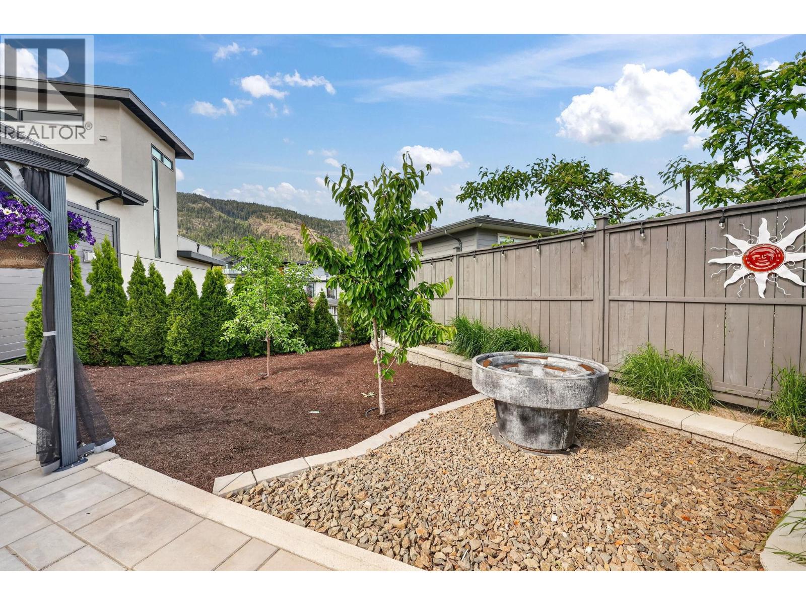2759 Canyon Crest Drive